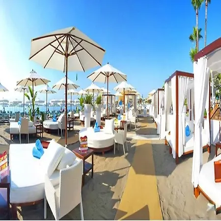公寓 La Carihuela Homebeach 托雷莫利诺斯